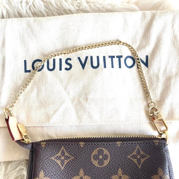 Louis Vuitton Mini Pochette Accessoires Bag - Picture 5 of 12